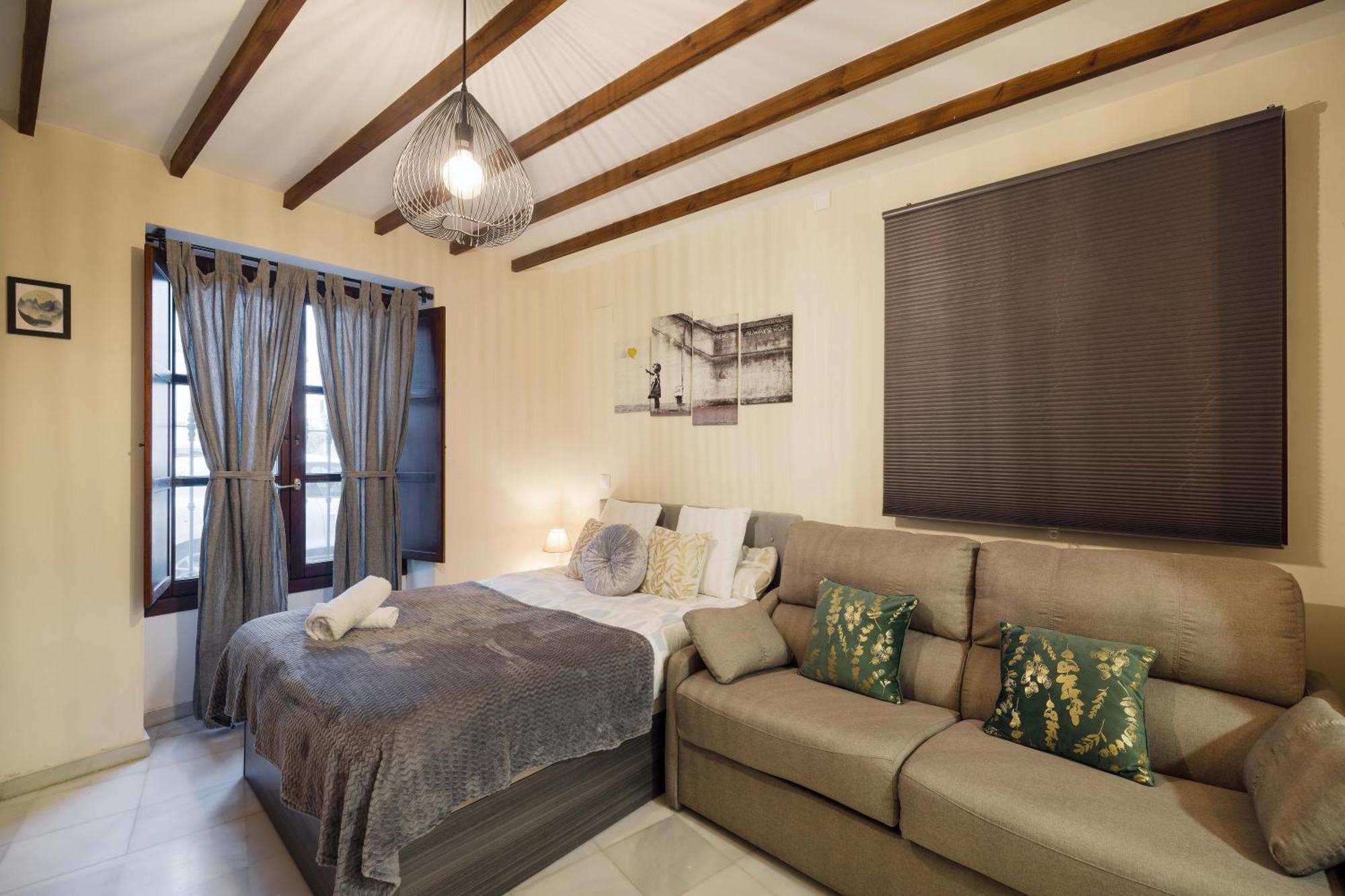Apartamentos Y Lofts En Triana Seville Exterior photo