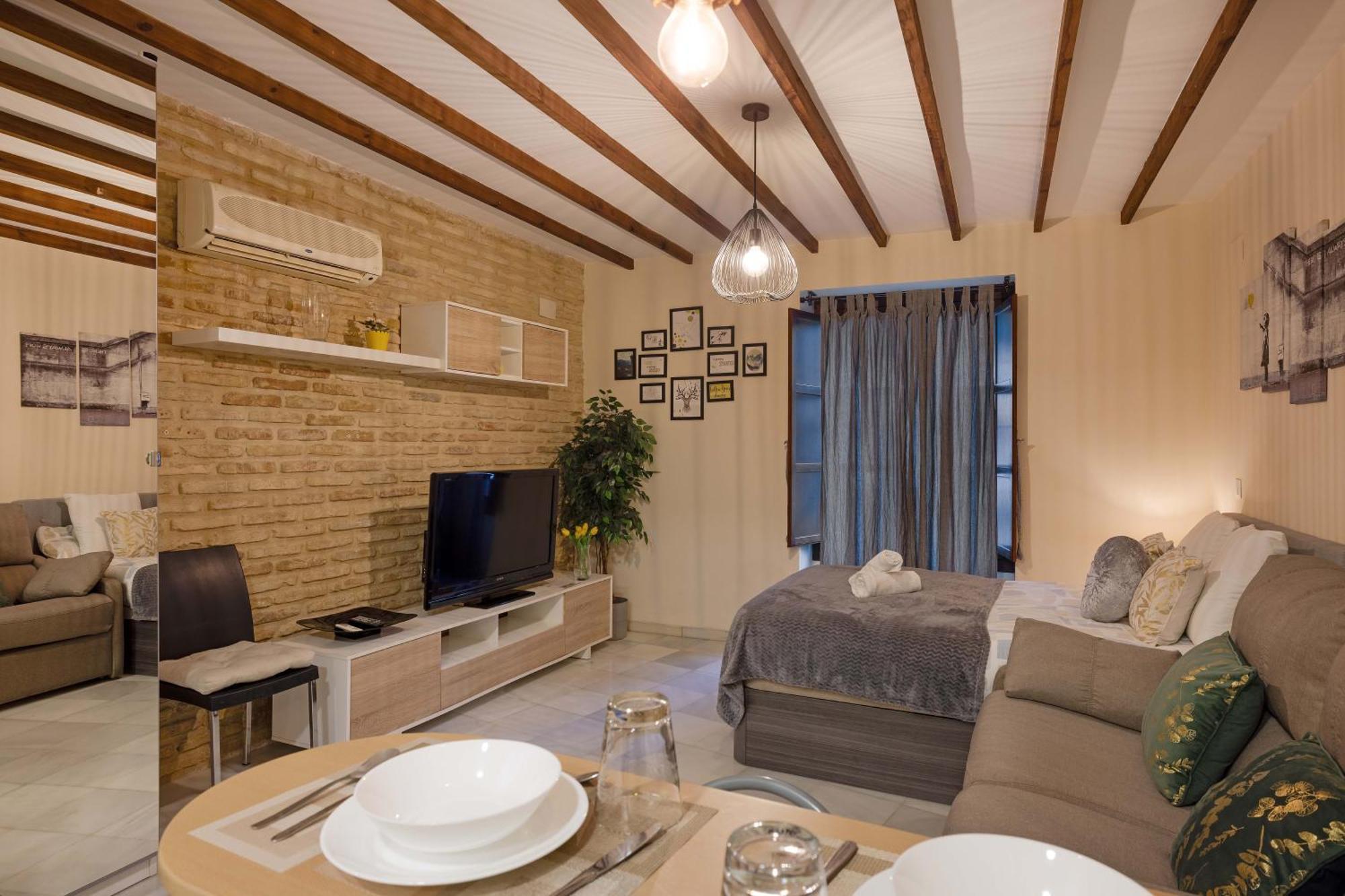 Apartamentos Y Lofts En Triana Seville Exterior photo
